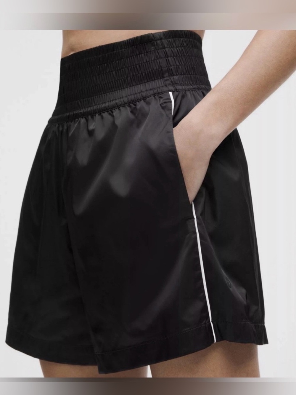 Lululemon women’s Satin Nylon SHR Shorts 5" | size: small | Black | NWT